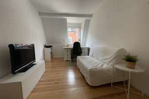Gemütliche 2-Zimmer-Wohnung mit Einbauküche in St. Johannis/Nürnberg Nord – Die vollständige Adresse der Immobilie erhältst du vom Anbieter., 90419 Bielingplatz, Nürnberg – Vorschaubild 4
