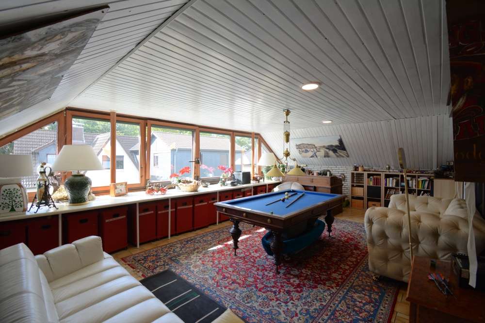 Immobilie in Schalkholz - Großes Einfamilienhaus am Rande der Natur - Bild 7