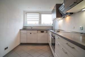 Großzügiges Wohnen unterm Dach – lichtdurchflutet & charmant – Die vollständige Adresse der Immobilie erhältst du vom Anbieter., 68305 Waldhof, Mannheim – Vorschaubild 6