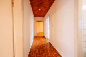 Attraktive Dachgeschosswohnung in Top-Lage – perfekt für Singles, Paare und Investoren – Die vollständige Adresse der Immobilie erhältst du vom Anbieter., 42853 Scheid, Remscheid – Vorschaubild 2