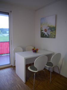 Voll möblierte 1-Zimmer-Wohnung mit Balkon in Idstein