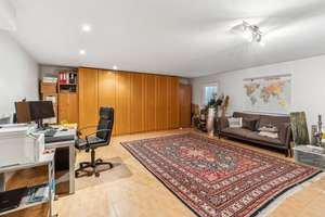 Einfamilienhaus-Traum auf vier Ebenen mit PV-Anlage und Garage im Gurkenland von Düsseldorf-Eller – 40229 Eller, Düsseldorf – Vorschaubild 3