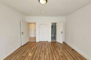 Leere Wohnung mit schönem Schnitt in Citylage – Sonnenstr. 36, 40227 Oberbilk, Düsseldorf – Vorschaubild 9