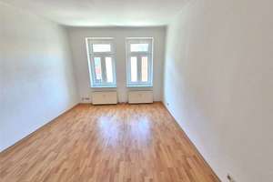 Ruhig wohnen & urban leben – bezugsfreie 3 Zimmer nahe Baumwollspinnerei