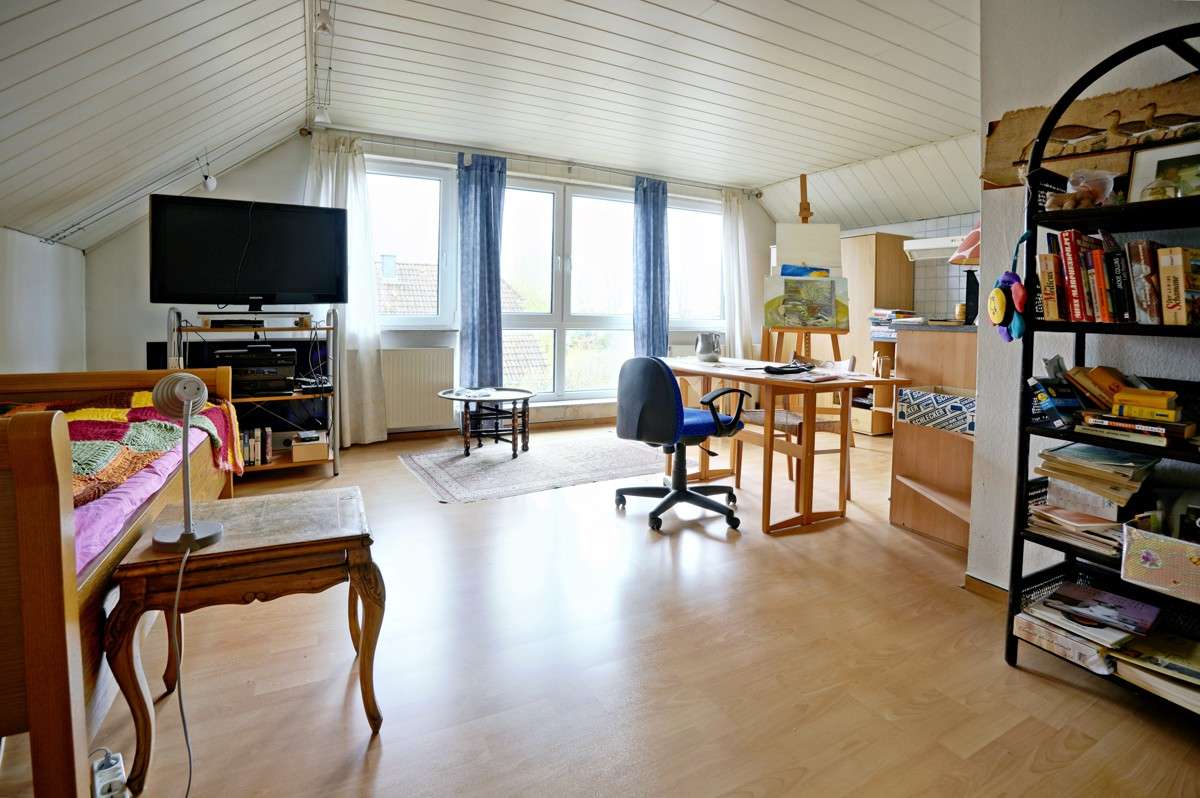 Immobilie in Bröckel - Provisionsfrei: Einfamilienhaus mit viel Platz für die Familie und Schwimmbad plus Solaranlage - Bild 8