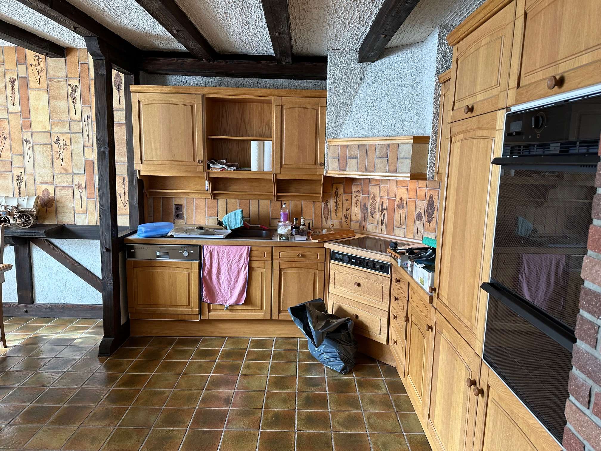 Immobilie in Ramstein-Miesenbach - Gepflegtes Zweifamilienhaus mit Aussenpool ! - Bild 4