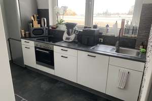 Charmante 2-Zimmer-Wohnung im Herzen von Brand mit Blick auf den Brander Markt – Die vollständige Adresse der Immobilie erhältst du vom Anbieter., 52078 Brand, Aachen – Vorschaubild 3