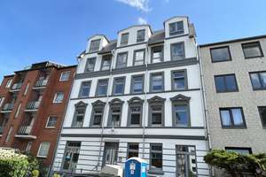 Besichtigung 25.03.: Endetage mit Balkon (fußläufig zur Asklepios-Klinik / nahe zur Uni Harburg)