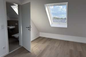Erstbezug nach Modernisierung - helle 3-4 Zimmer Maisonettewohnung! – 50739 Longerich, Köln – Vorschaubild 13