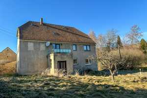 Ein- / Zweifamilienhaus mit großzügigen Nebengelass in Königshain! – Dorfstraße 126, 2829 Görlitz (Kreis) – Vorschaubild 1