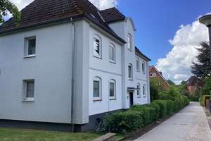 Umzug gefällig? Individuelle 2-Zi.-Wohnung, sofort anmietbar!