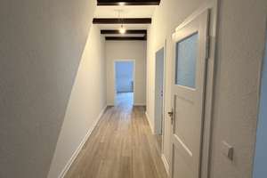 Helle 2-Zimmer-Dachgeschosswohnung nach Renovierung in Hannover-List