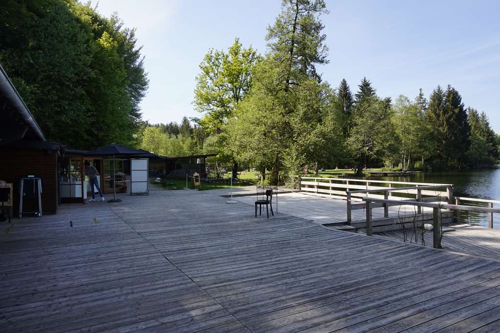 Immobilie in Grabenstätt - 4 Zim-Wohnung EG mit Garten, davon ein Souterrainzimmer im UG. - Bild 2