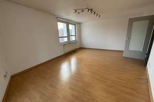 stadtnahe, renovierte 2-Zimmer Wohnung mit Balkon – Husener Straße 32, 33098 Kernstadt, Paderborn – Vorschaubild 2