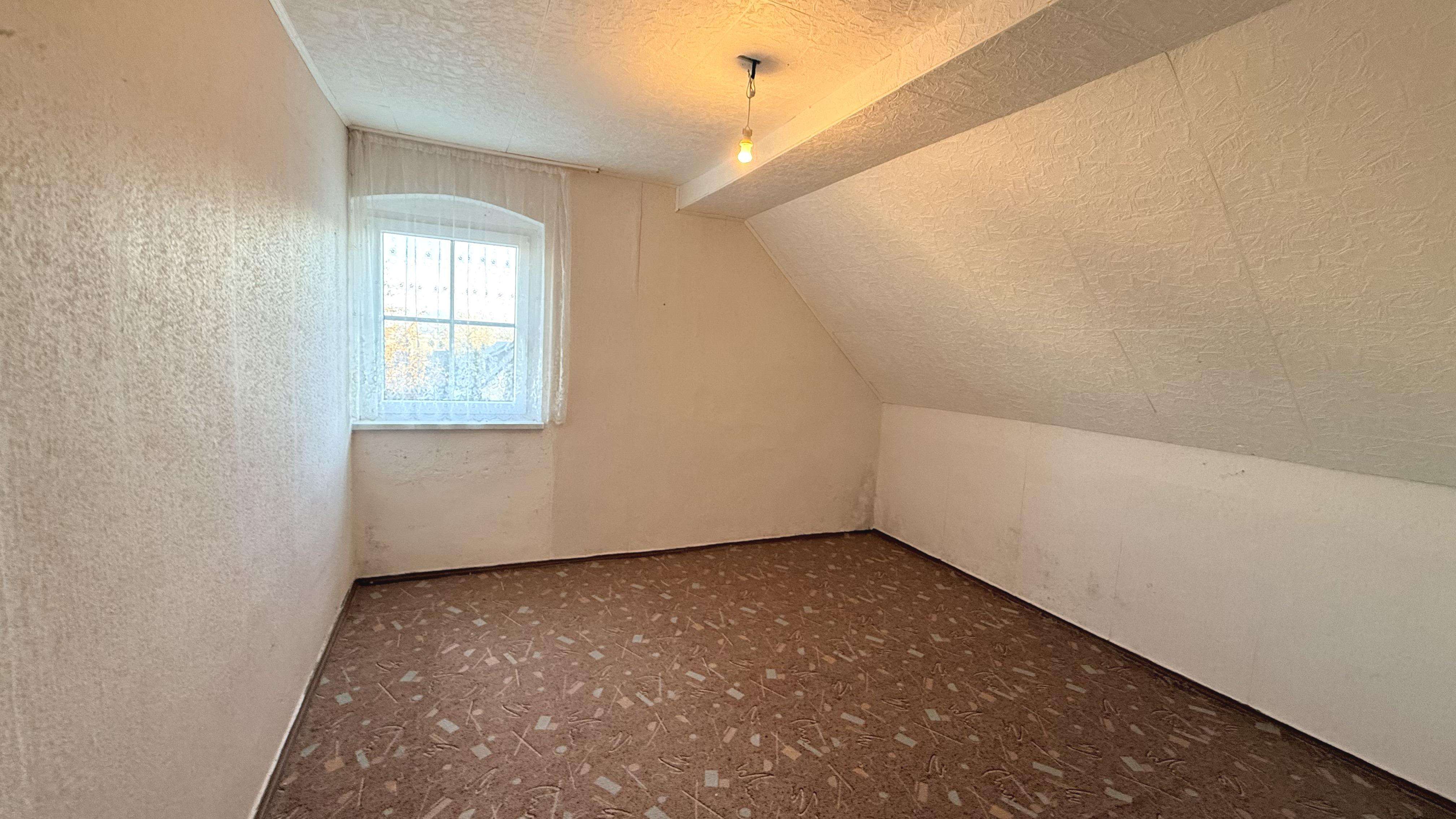 Immobilie in Marienberg - Solides Doppelhaus in ruhiger Lage - Bild 6