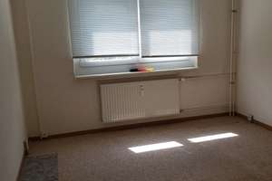 Wohnen mit Charakter: 3-Zimmer-Wohnung in Berlin-Neu-Hohenschönhausen – Neubrandenburgerstr. 70, 13059 Neu-Hohenschönhausen, Berlin – Vorschaubild 11