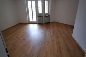 Frisch Renovierte 3-Zimmer Wohnung in U-Bahn Nähe