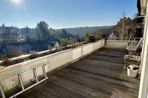 Sonnige 3,5-Zi.-Whg. / große S-W Terrasse / Aussichtslage / provisionsfrei ! / L-E Musberg