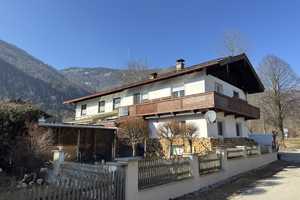 Teilerneuerte Süd-West-Haushälfte mit Doppelgarage in stiller Randlage – Traunstein (Kreis) – Vorschaubild 8