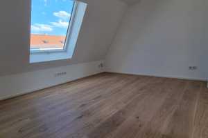 Erstbezug! Sehr schöne, helle und freundliche DG-Wohnung – Nürnberg – Vorschaubild 7