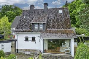 Einfamilienhaus mit Charme: Sauna und sonnige Terrasse in Arnsberg! – Die vollständige Adresse der Immobilie erhältst du vom Anbieter., 59821 Arnsberg – Vorschaubild 13