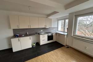 Helle 2-Zimmer-Wohnung mit EBK - provisionsfrei – Innsbrucker Str. 2, 74072 Heilbronn, Heilbronn – Vorschaubild 2