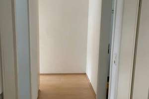 Moderne Terrassenwohnung in Zuffenhausen mit Charme – Die vollständige Adresse der Immobilie erhältst du vom Anbieter., 70435 Zuffenhausen-Am Stadtpark, Stuttgart – Vorschaubild 9