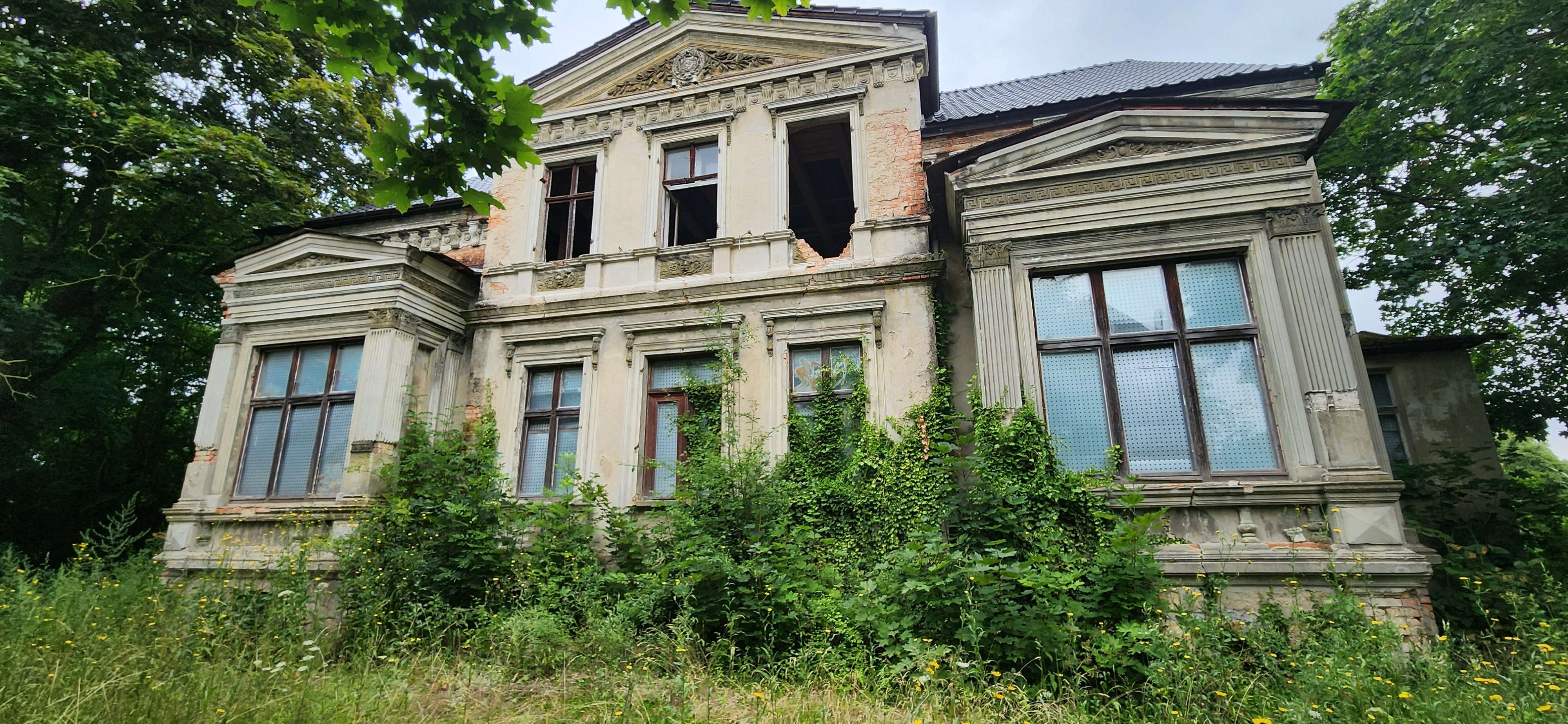 Schneidrische Villa in Egeln, packen Sie es an !!, Salzlandkreis – Bild 2