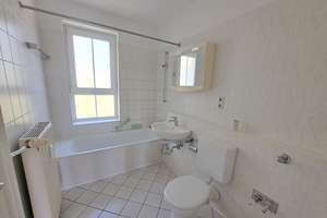 3-Zimmer-Wohnung mit großem Balkon in gepflegter Wohnanlage in Bremerhaven-Lehe! – Jahnstraße 38 b, 27568 Lehe, Bremerhaven – Vorschaubild 6