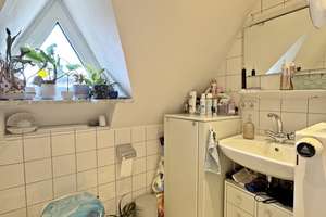 München: Zweifamilienhaus auf wunderschönem Südgrundstück in herrlich ruhiger Lage von Waldtrudering – Die vollständige Adresse der Immobilie erhältst du vom Anbieter., 81827 Waldtrudering, München – Vorschaubild 29