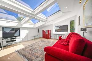 Großzügige Architektenvilla mit Schwimmbad und 2 Doppelgaragen in beliebter Lage von Bonn-Rüngsdorf – Die vollständige Adresse der Immobilie erhältst du vom Anbieter., 53179 Rüngsdorf, Bonn – Vorschaubild 17