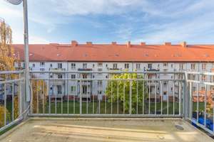 Tageslichtbad mit Wanne und Dusche – Dodendorfer Str. 46, 39112 Leipziger Straße, Magdeburg – Vorschaubild 1