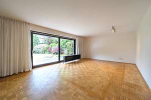 Gepflegtes Reihenendhaus mit Garage in begehrter Lage – Die vollständige Adresse der Immobilie erhältst du vom Anbieter., 26129 Bloherfelde, Oldenburg (Oldenburg) – Vorschaubild 2