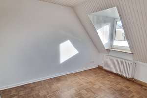 Moderne Wohnung im DG: Wohnen an der Südstraße – Die vollständige Adresse der Immobilie erhältst du vom Anbieter., 33647 Brackwede, Bielefeld – Vorschaubild 9