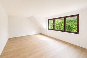Großzügige 3-Zimmer-Wohnung mit Balkon zu vermieten! – Langerner Grenzweg 16a, 27580 Lehe, Bremerhaven – Vorschaubild 3
