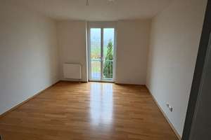 Wunderschöne Doppelhaushälfte in Tegernheim – Die vollständige Adresse der Immobilie erhältst du vom Anbieter., 93105 Tegernheim – Vorschaubild 5