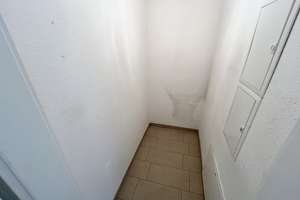 Schöne 2 Raumwohnung in Stadtfeld mit Einbauküche ! – Arndtstraße 27, 39108 Stadtfeld Ost, Magdeburg – Vorschaubild 4