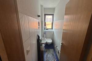 Zweifamilienhaus mit Garten in
Remseck-Hochdorf – Die vollständige Adresse der Immobilie erhältst du vom Anbieter., 71686 Remseck am Neckar – Vorschaubild 19