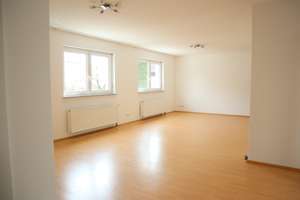 Licht. Raum. Lebensqualität – 122 qm zum Verlieben in Frankenbach – Die vollständige Adresse der Immobilie erhältst du vom Anbieter., 74078 Frankenbach, Heilbronn – Vorschaubild 1