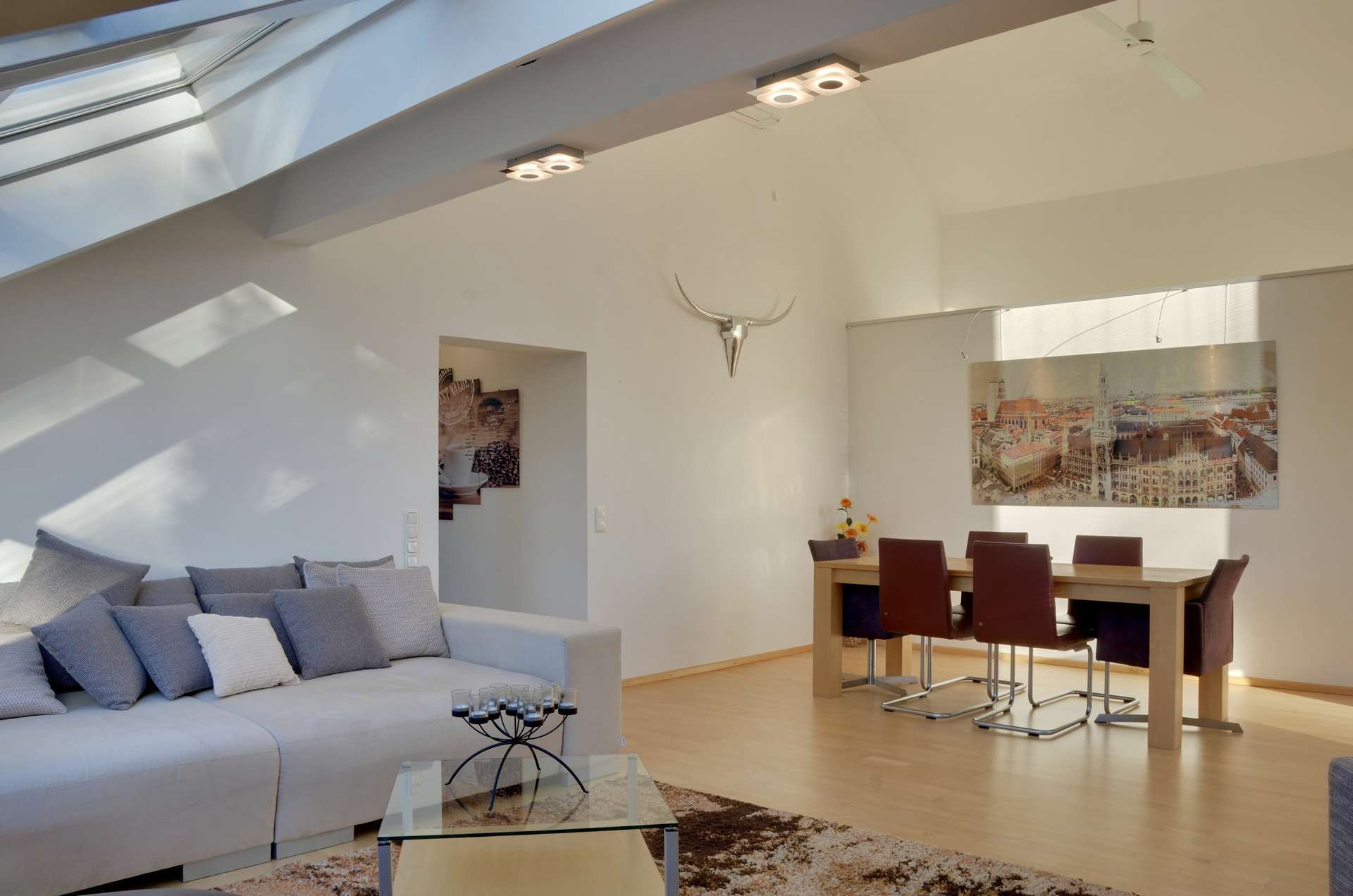 Immobilie in Gräfelfing - Helle zentrale Dachgeschoss Wohnung in Gräfelfing - Bild 8