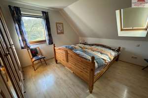 Einfamilienhaus mit großem Garten, Terrasse, Garage und Photovoltaikanlage in Jahnsdorf bei Chemnitz – Die vollständige Adresse der Immobilie erhältst du vom Anbieter., 9387 Jahnsdorf/Erzgebirge – Vorschaubild 13