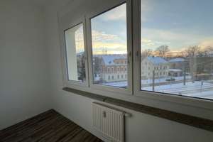 Perfekt für Familien oder Studenten | 5 RW mit moderner EBK + Balkon + Gäste WC – Adelsbbergstr. 35, 9127 Gablenz, Chemnitz – Vorschaubild 4