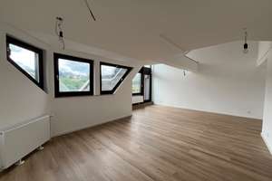 Stilvolle Galerie-Wohnung mit Balkon, 3 Sanitäreinheiten & TG-Stellplatz in Essen-Burgaltendorf – Alte Hauptstraße 104a, 45289 Burgaltendorf, Essen – Vorschaubild 14