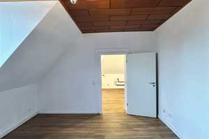 Saniertes Liebhaberhaus für Mehrgenerationen mit Garten,Sauna, Garage & viel Platz für Sportschützen – Neuss (Rhein-Kreis) – Vorschaubild 26