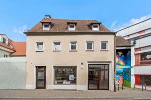 Zwei bezugsfreie Wohnungen mitten in der Altstadt - entweder einzeln oder als Paket – Die vollständige Adresse der Immobilie erhältst du vom Anbieter., 85049 Mitte, Ingolstadt – Vorschaubild 2