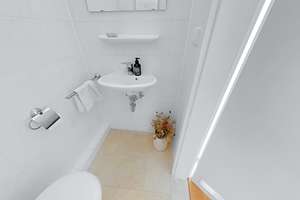 Property thumbnail 7