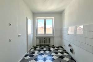 Zentral gelegene 3-Zimmer-Wohnung mit Balkon in Bielefeld-Mitte – Jöllenbecker Straße 42-44, 33613 Mitte, Bielefeld – Vorschaubild 9