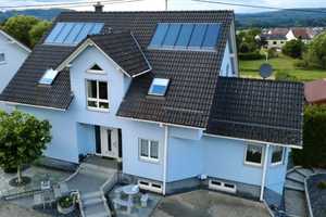 Großzügiges Einfamilienhaus mit separater ELWG/ Praxis zu verkaufen – Sankt Wendel (Kreis) – Vorschaubild 1
