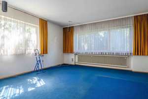 Raum für Visionen: Einfamilienhaus mit Einliegerwohnung in begehrter Lage – Konstanz (Kreis) – Vorschaubild 15