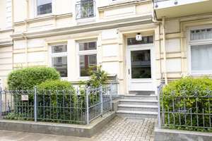 Im Herzen von Eimsbüttel: 2,5-Zimmer Altbau mit Balkon - Nahe Osterstraße – Die vollständige Adresse der Immobilie erhältst du vom Anbieter., 20255 Eimsbüttel (Ortsteil), Hamburg – Vorschaubild 2